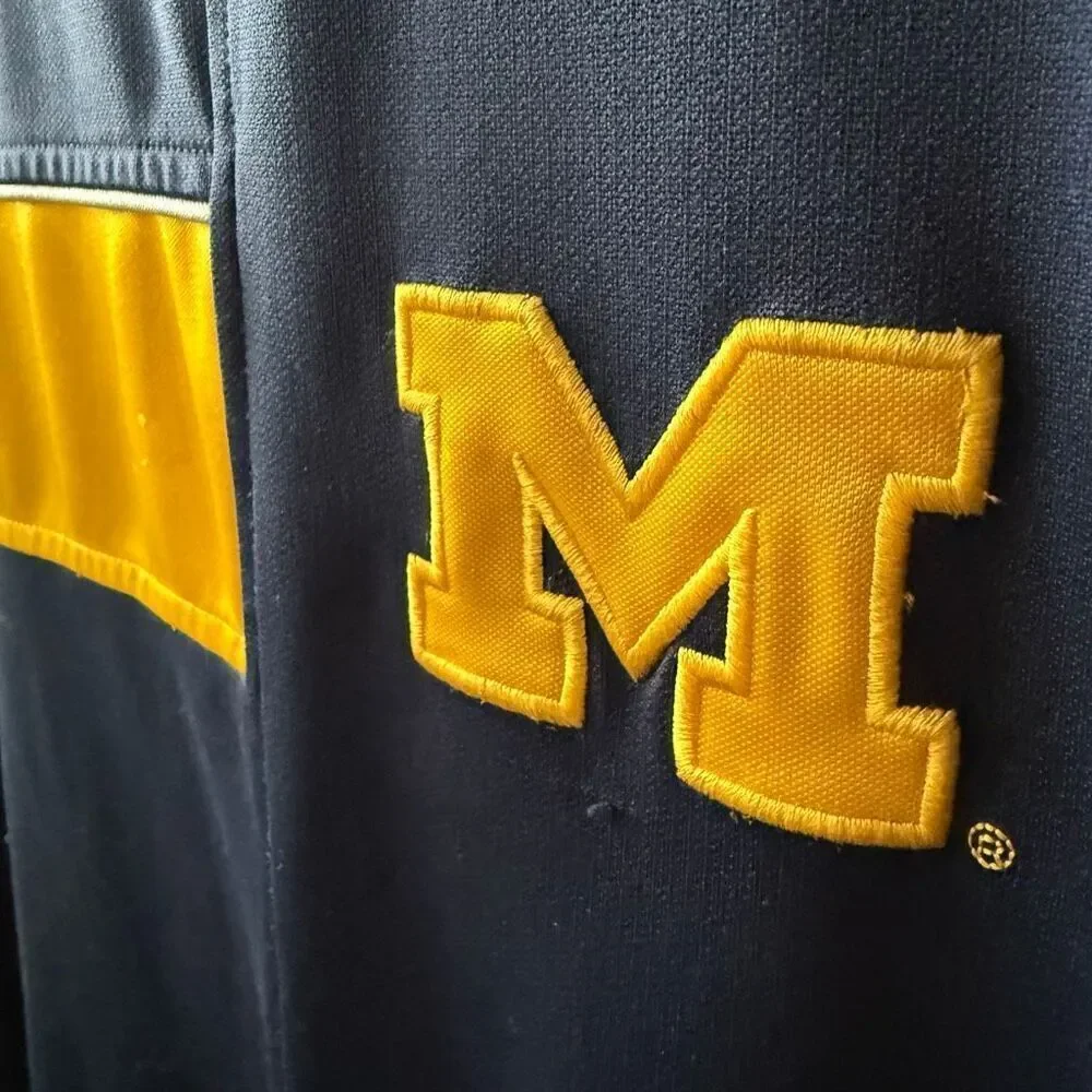 Nike Elite University of Michigan Wolverines Sleeveless Basketball Shirt Jersey